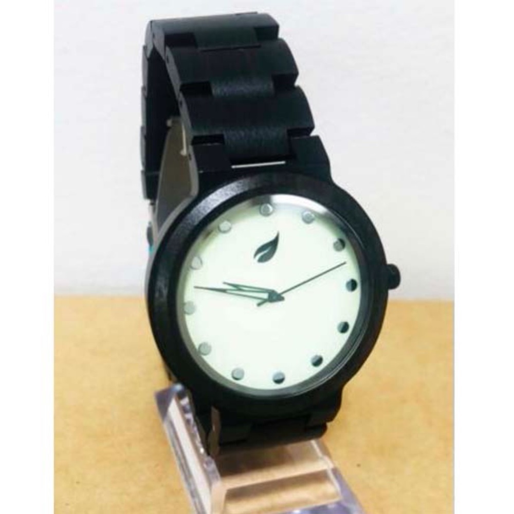 Wristwatch Wood